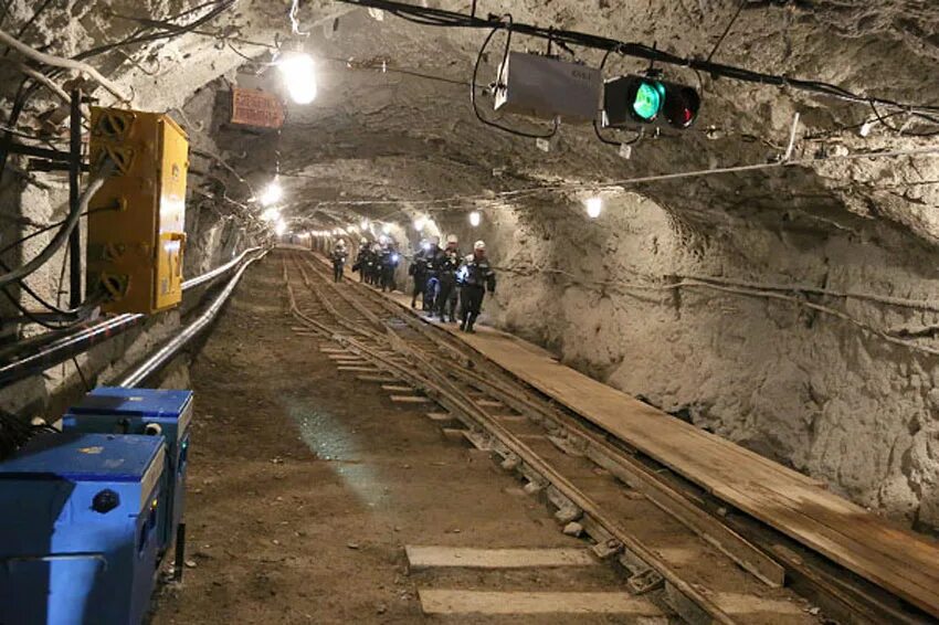 Шахта Сибирская Полысаево. Медногорск Карачаево Черкесия шахта. Шахта Заречная Полысаево. Шахта «Сокольническая» (шахта № 38). Рп5 шахты на неделю