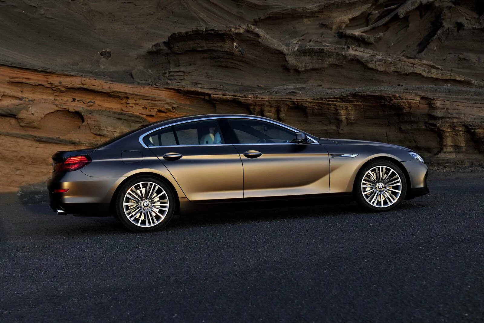 Gran coupe. Bmw 6 gran coupe 2013. Bmw f06 gran coupe. Gran coupe. Bmw 750 gran coupe.