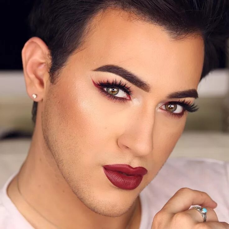 Pin by Lickinem Too on Makeup - Male Male makeup, Men wearing makeup, Neutral ma
