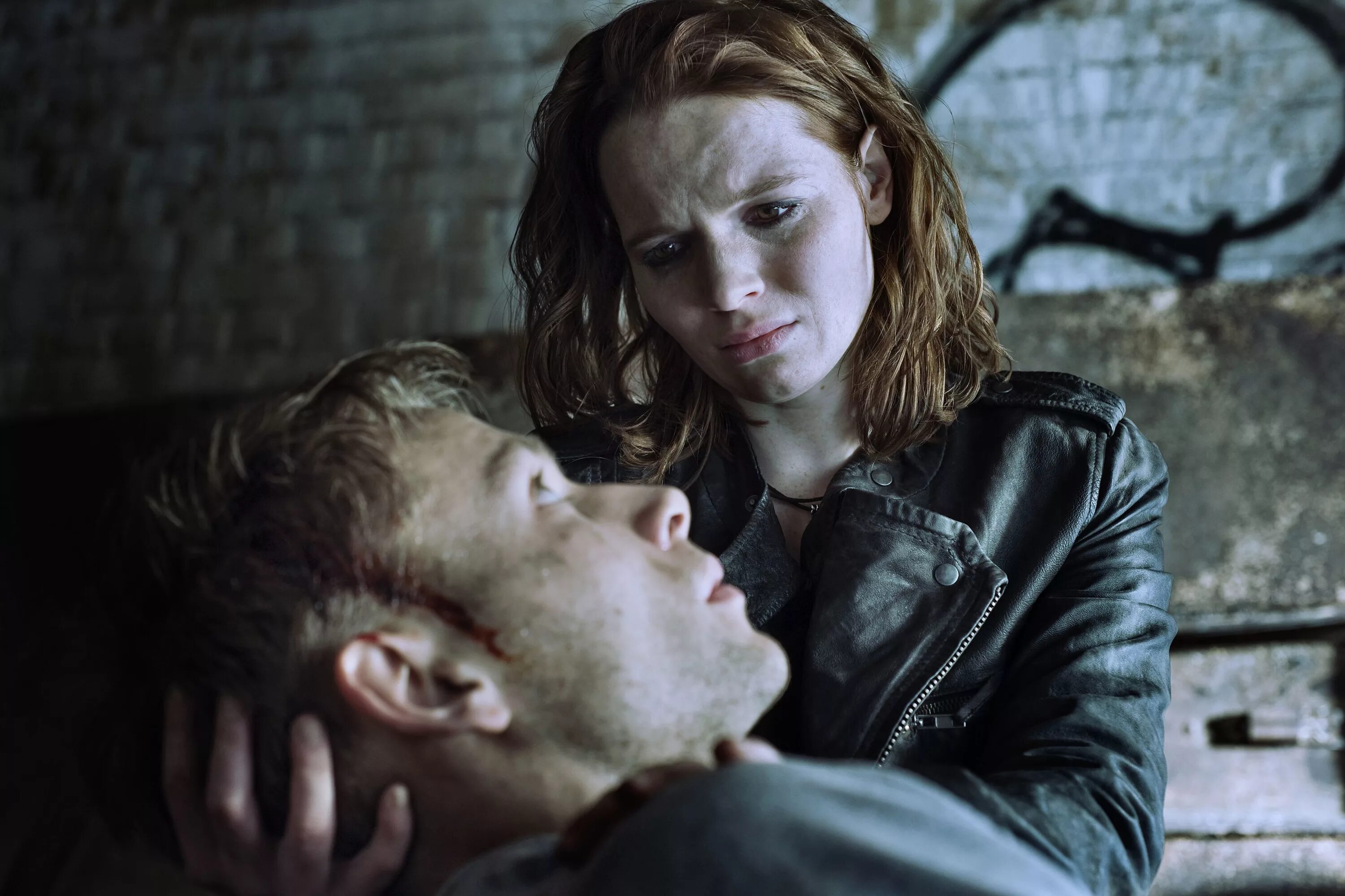 Просмотр русской ночи. Русская ночь логотип. Фильм вкус ночи шарлотта. Ночной канал русская ночь. Просмотр русской ночи.