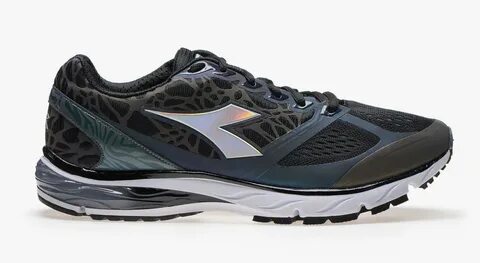 Diadora blue shield