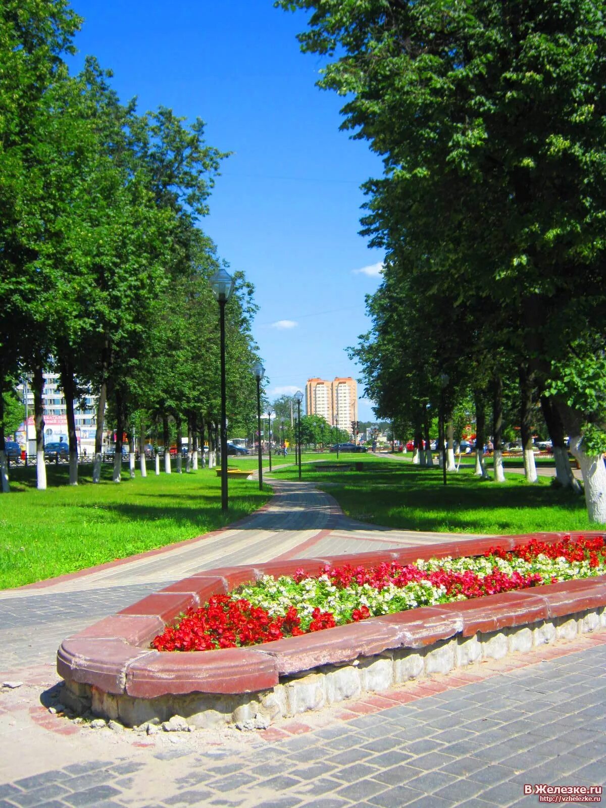 Городской железнодорожный сайт. Железнодорожный (Балашиха). Город Железнодорожный Московская область. Железка Московская область. Город Железнодорожный Московская область фото.