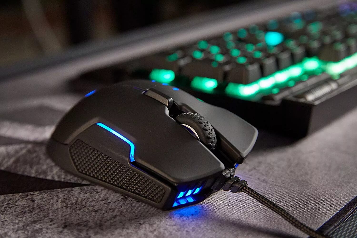 Компьютерные мыши и клавиатуры. Corsair Glaive RGB Pro. Corsair игровые мыши Glaive. Corsair RGB Mouse. Corsair девайсы.