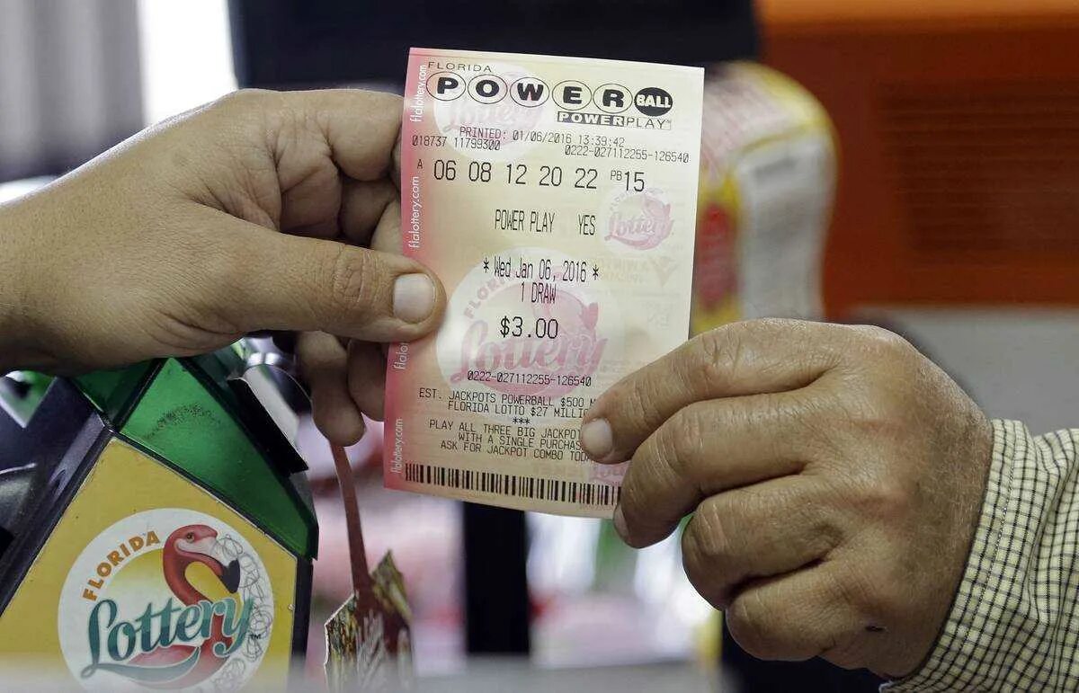 Американские лотереи. Powerball лотерея. Американский лотерейный билет. Лотерея пауэрбол джекпот.