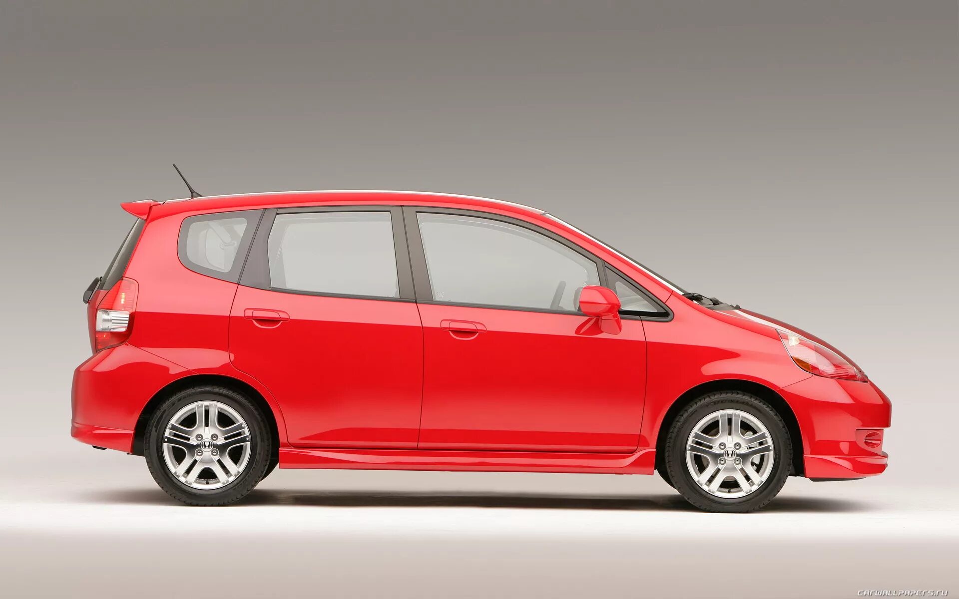 Покажи honda fit. Хонда фит 2023. Honda fit sport 2008. Покажи honda fit. Покажи honda fit.