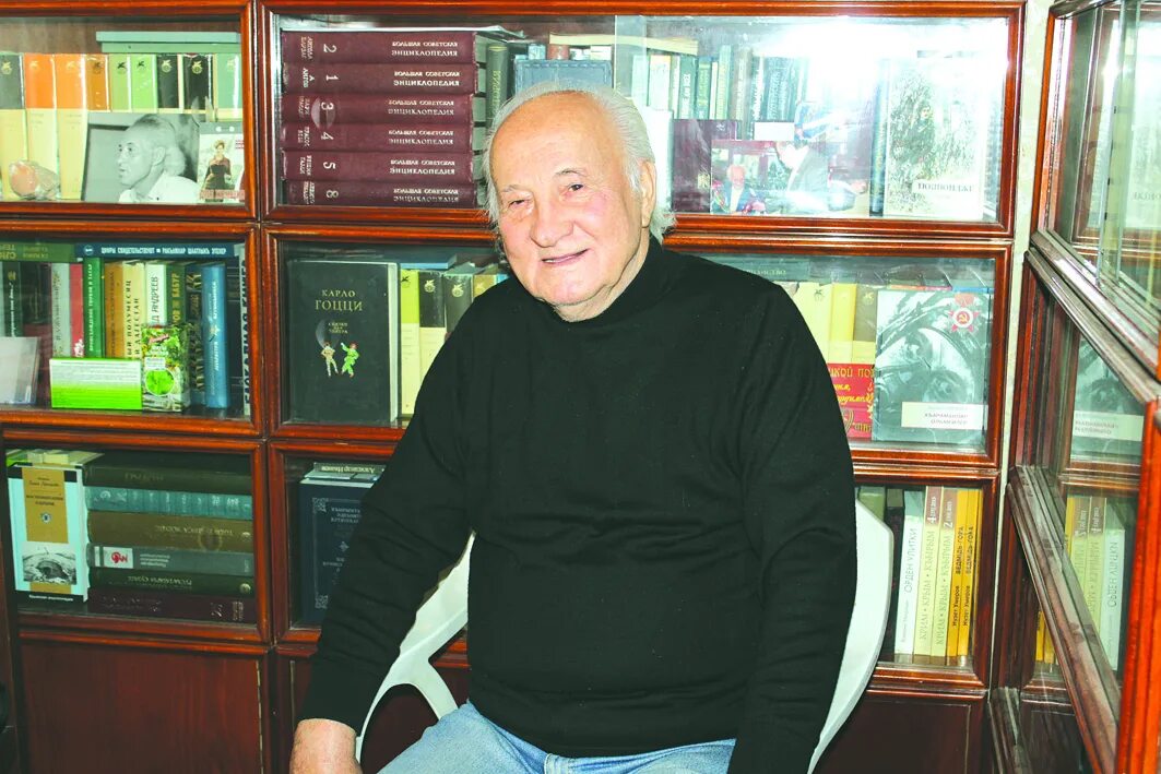 Многодетная семья из джанкоя. Многодетные семья губановых. Рустем умеров меджлис. Эйваз умеров крым. Рустем умеров.