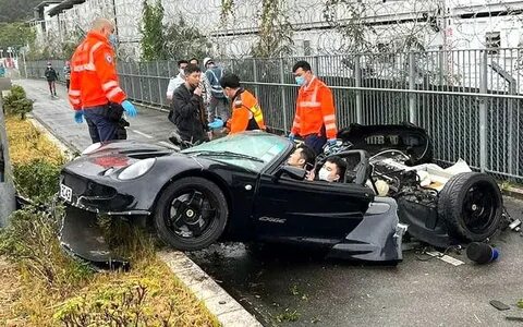 Машины делает аварии
