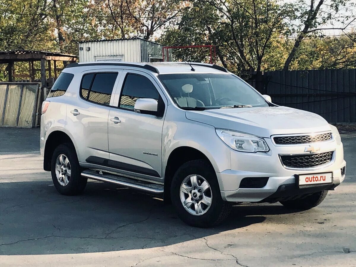 Chevrolet trailblazer 2004 4. Chevrolet trailblazer 2013. Chevrolet trailblazer 4. Авито шевроле дизель. Авито шевроле дизель.