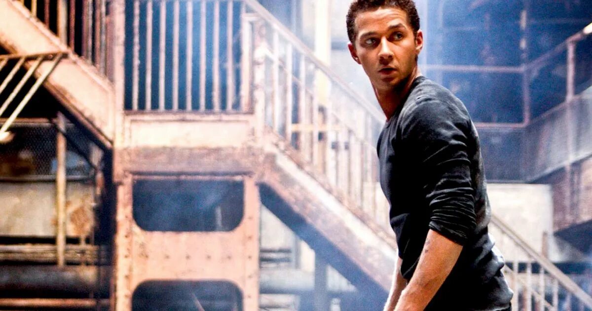 Сэм уитвики. Сэм уитвики трансформеры 2007. Шайа лабаф сэм уитвики. Шайа лабаф трансформеры. Трансформеры сэм уитвики.