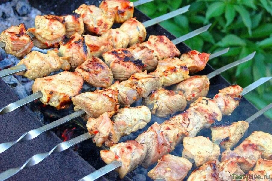 Быстрый рецепт шашлыка из свинины. Быстрый рецепт шашлыка из свинины