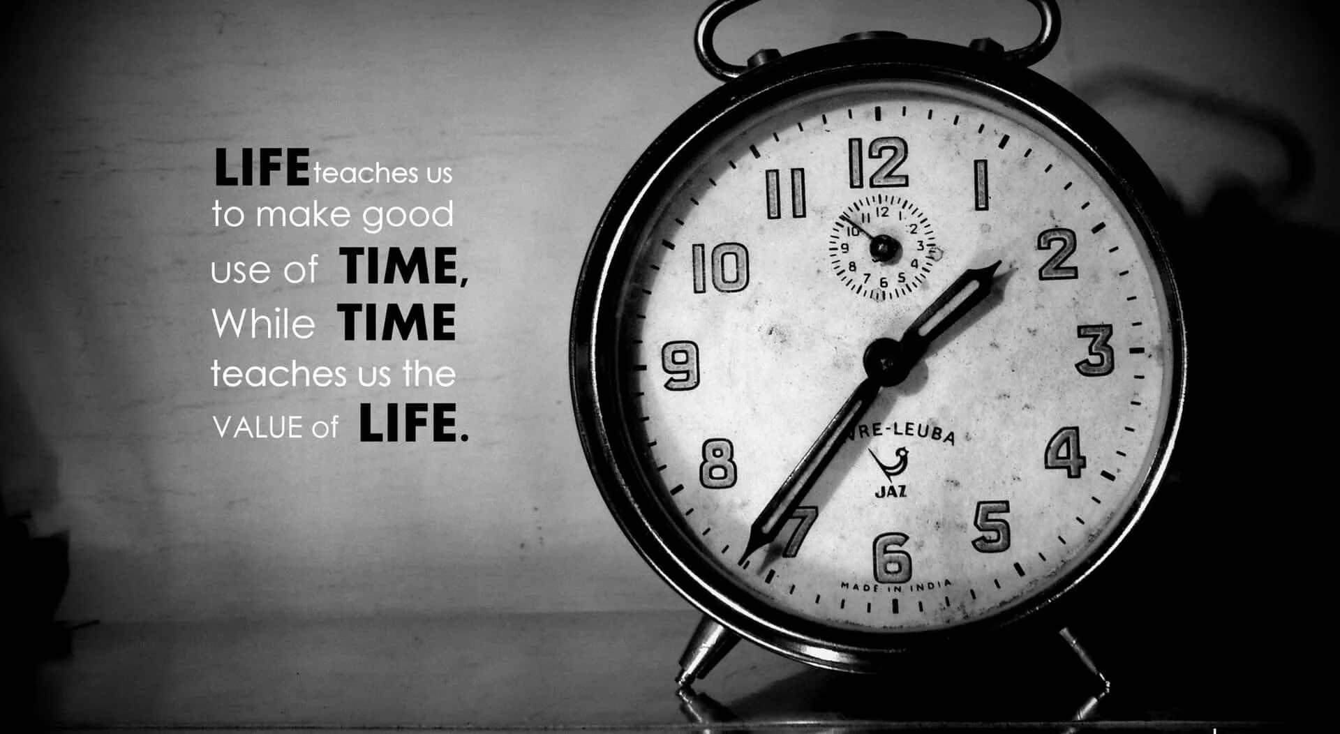 You are short of time. Часы. Обои на часы. Обои на рабочий стол цитаты. Обои с часами.