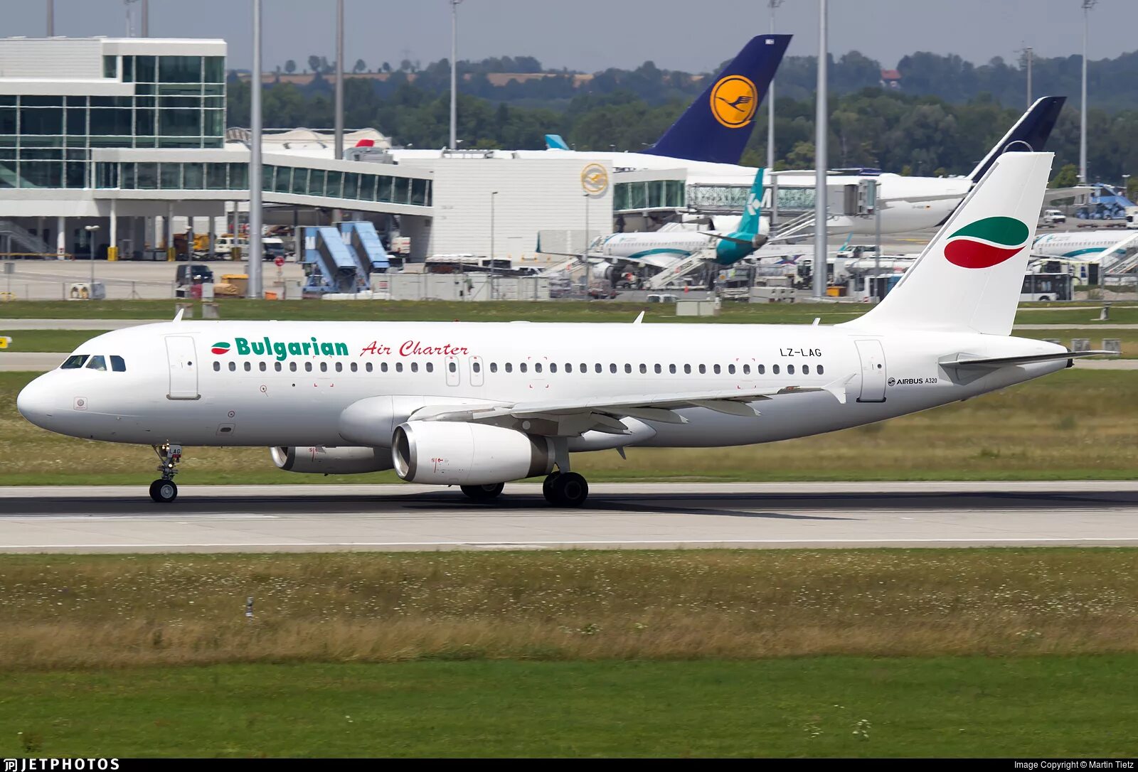 Эйр чартер. Bulgarian Air Charter. Самолёт Bulgaria Air 737 300. A320-231. Ту 154 БОЛГАРИАН Эйр чартер.