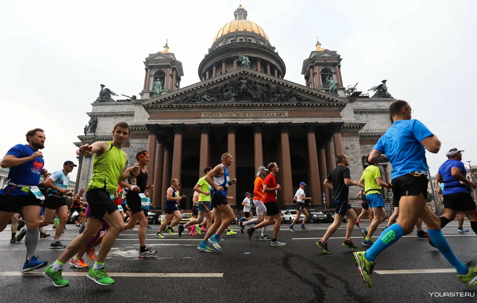 СПБ полумарафон 2021. Марафон бег СПБ белые ночи. Забег белые ночи 2021. Спорт в Санкт-Петербурге. Лучшие спортивные мероприятия