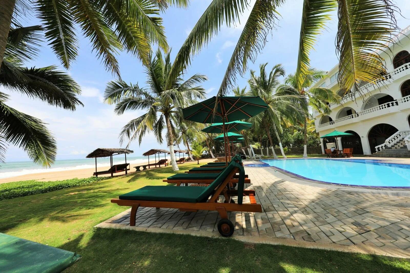 Бентота 4 шри ланка. Отель Joe s Resort Bentota. Joes Resort Bentota 4 Шри Ланка. Отель клаб Бентота Шри Ланка. Joes Bentota 3*.