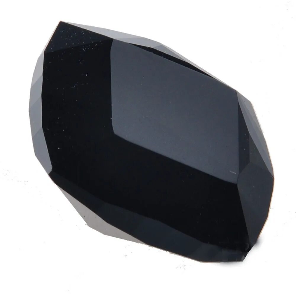 черный гагат камень. черный полудрагоценный камень. черная галька. чёрный камень в ювелирных изделиях. черный камень название.