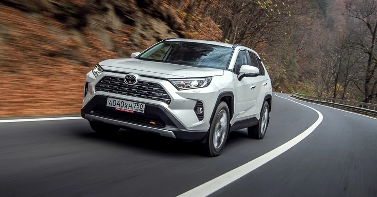 Купить рав 5 поколения. Тойота рав 4 новый кузов. Toyota rav4 5 поколение. Рав 4 5 поколения. Тойота рав 4 2018 5 поколение.