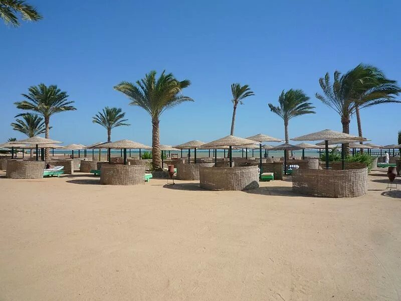 Calimera hurghada. Голден Бич Резорт 4 Хургада. Golden Beach Resort 4 Египет. Golden Beach Resort 4 Египет Хургада. Отель Calimera Египет.