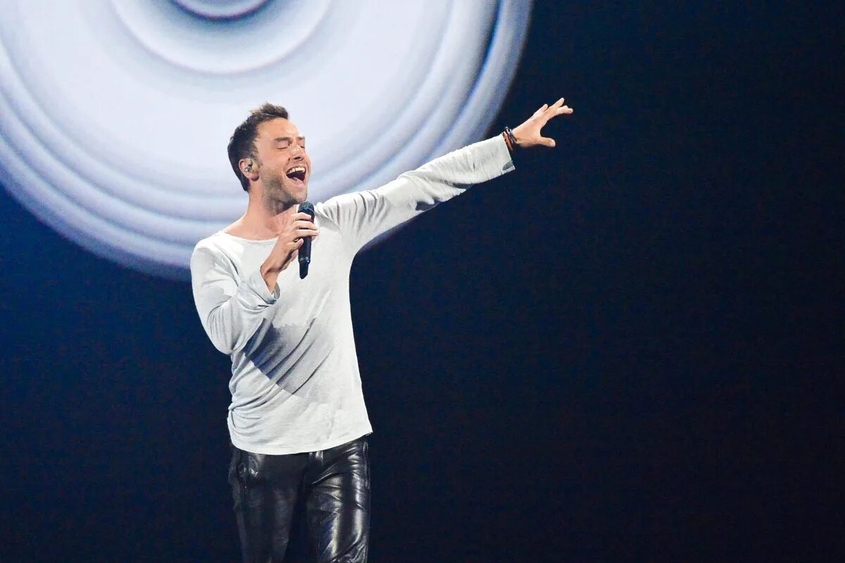 Mans zelmerlow eurovision 2015. Mans zelmerlow eurovision 2015. Монс сельмерлёв победители евровидения. Победитель евровидения 2015. Mans zelmerlow eurovision 2015.