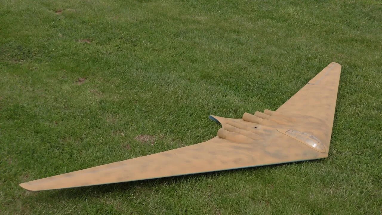 Летающее крыло утка. Хортен xviiib. хортон хо 18. бомбардировщик horten h.xviii 18 flying wing america. летающее крыло.