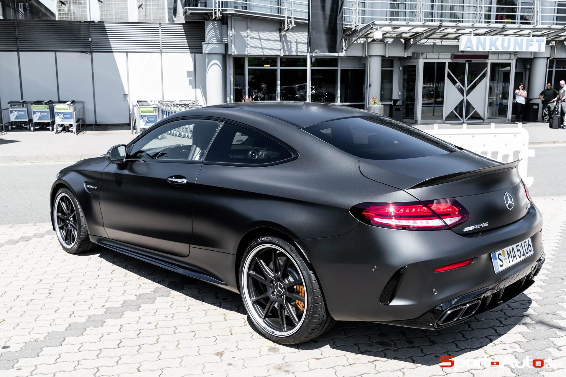 Мерседес с63 АМГ купе. Mercedes c63 Coupe. Мерседес AMG 63 Coupe. Мерседес с 63 AMG купе. S 63 купить