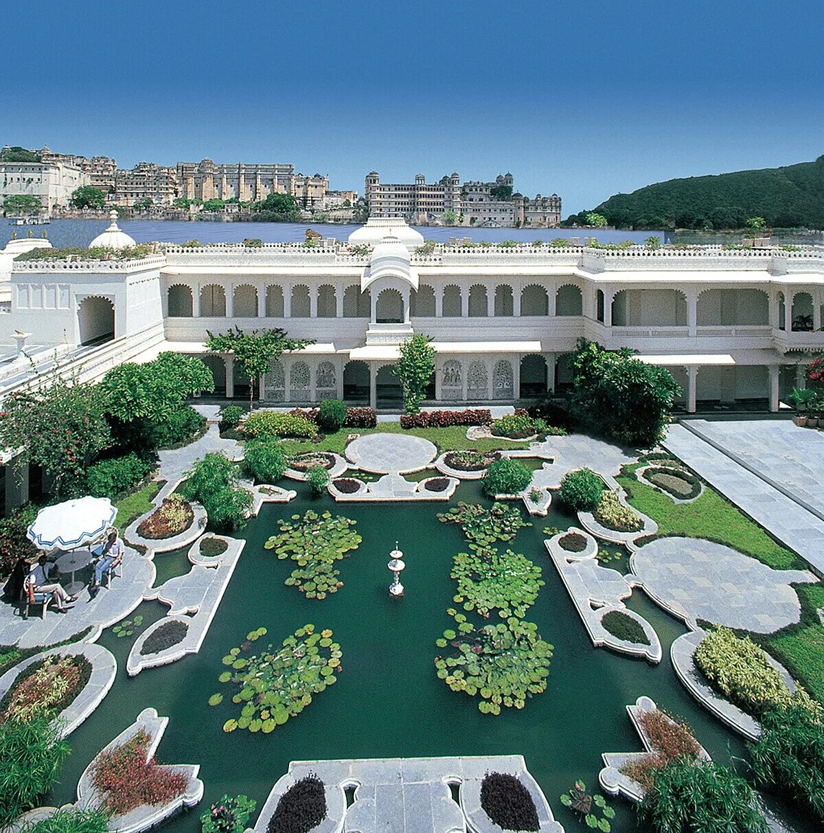 Taj lake