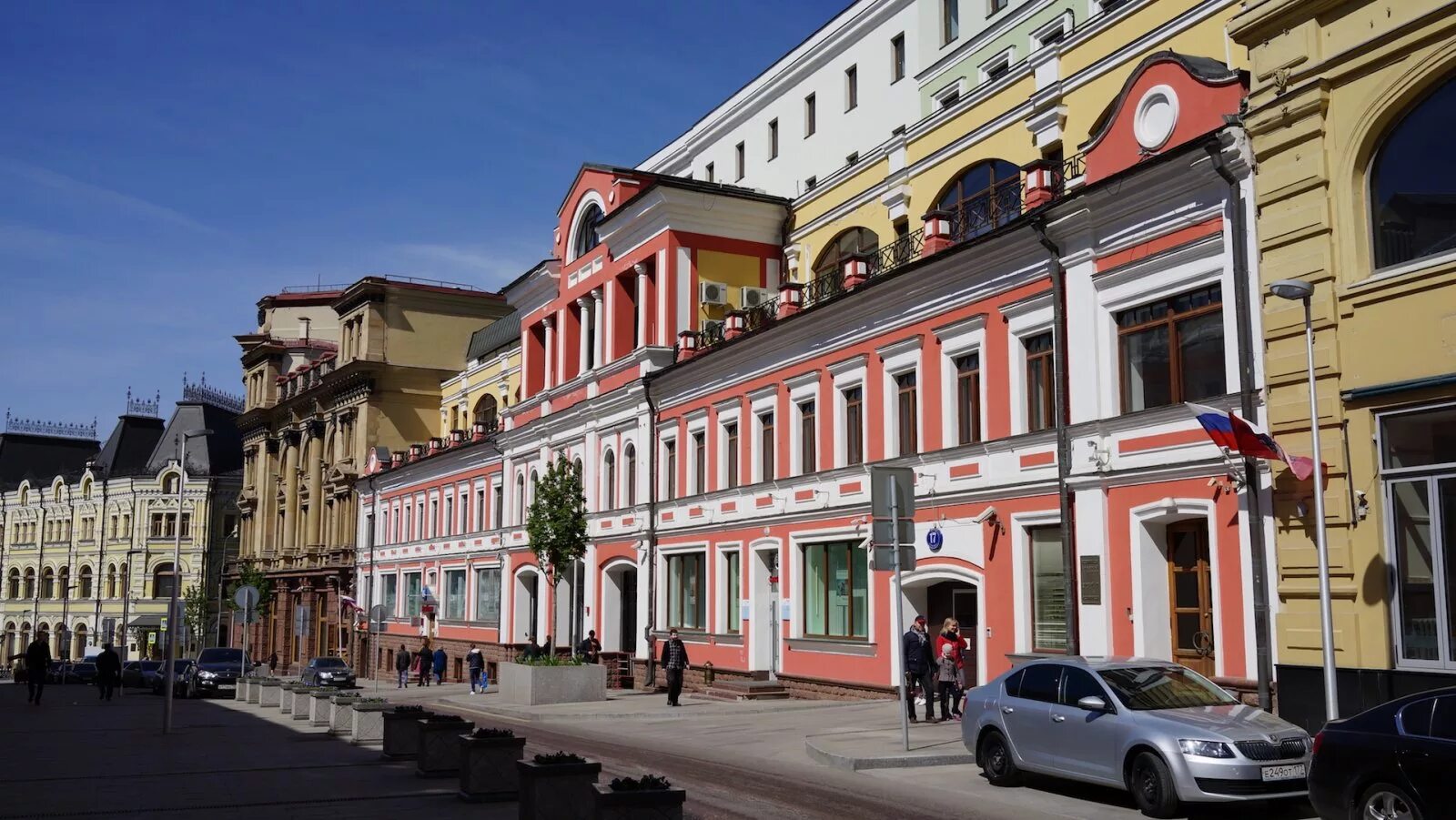 Москва, ул. Кузнецкий мост д17. Кузнецкий мост 17. Кузнецкий мост 17 ВТБ. Москва, ул. Кузнецкий мост, д. 17, стр. 1