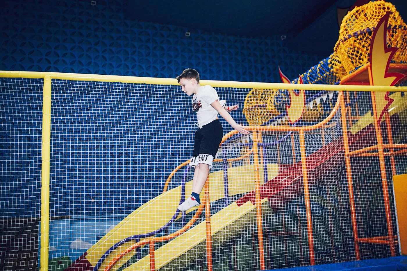 Развлекательный центр мистерия. Мистерия гомель цены развлекательный центр. Развлекательный центр мистерия. Мистерия семейный развлекательный центр гомель. Развлекательный центр мистерия.