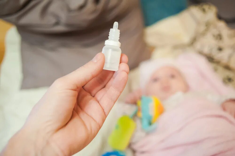 Vision in infancy. витабакт пиклоксидин. глазной антисептик витабакт. конъюнктивит у грудничка. глаза новорожденного.