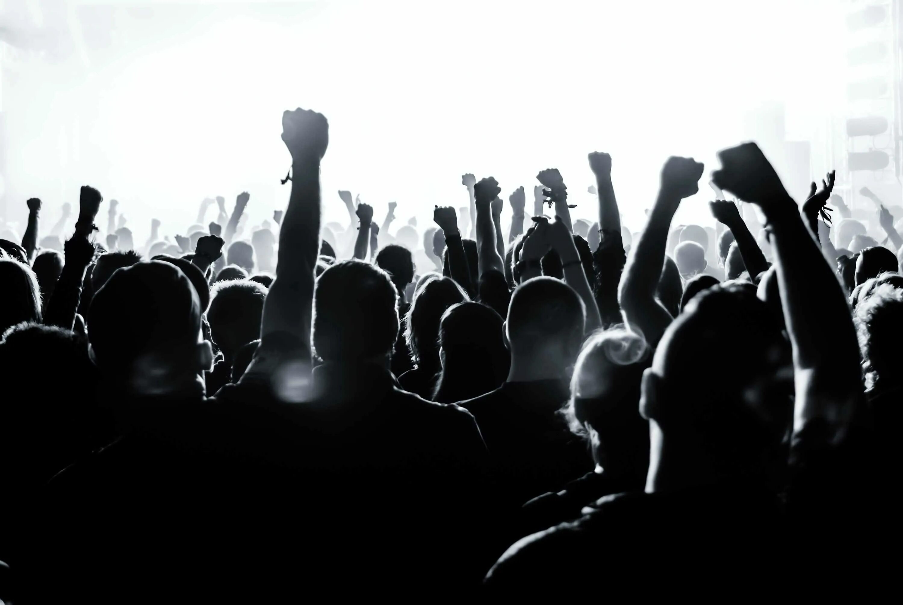 Crowd please