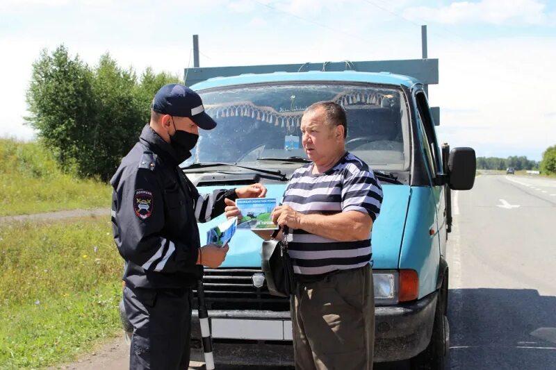 Сайт гибдд новокузнецк. ДПС Новокузнецкого района. ГАИ Новокузнецкого района. Начальник ГИБДД Новокузнецкого района. Инспектора ГИБДД Новокузнецк.