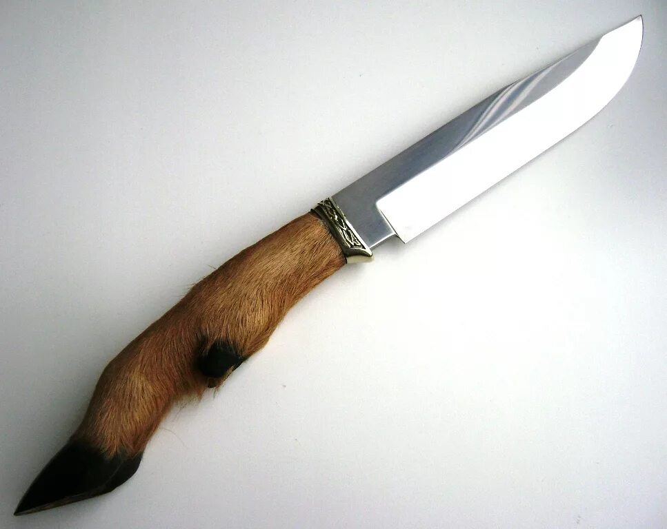 А ножах. Нож rostfrei Козья ножка. Нож Леший Elmax. Охотничий нож с козьей ножкой. Пчак с козьей ножкой.