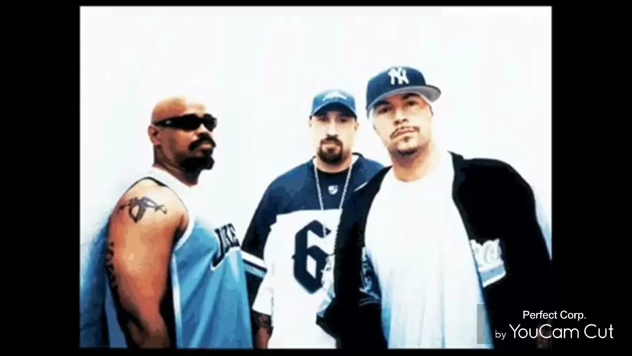 Cypress hill brain. Cypress Hill в молодости. Cypress Hill солист. B real Cypress Hill в молодости.