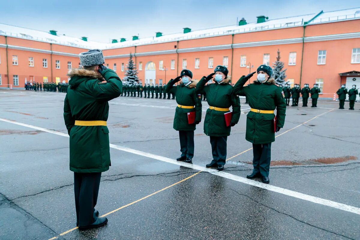 Приняли военно. 154 Преображенский полк. 154 Отдельный Комендантский Преображенский полк Москва. 2 РПК Преображенский полк. Преображенский полк Москва рота почетного караула.