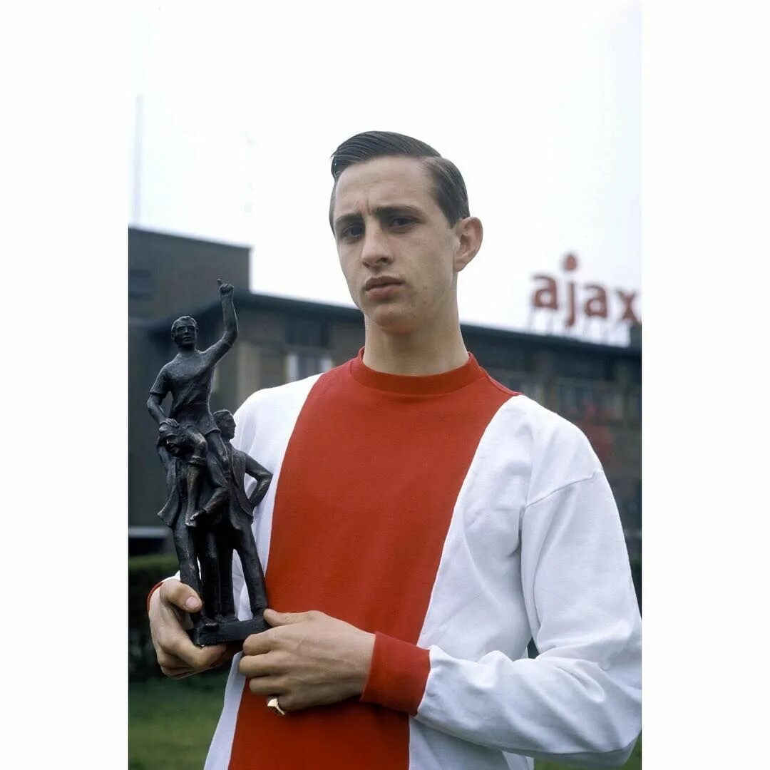 Йохан. Йохан либерт monster. Йохан йоханнссон. Йохан зейтц. Йохан сайте.