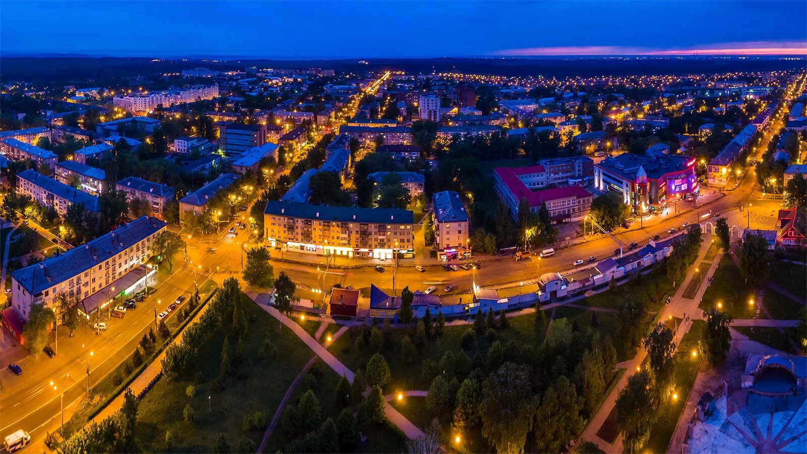 Тл тольятти. Тольятти Самарская область. Тольятти центр города. Тольятти Русь ночью. Ночной город Тольятти.