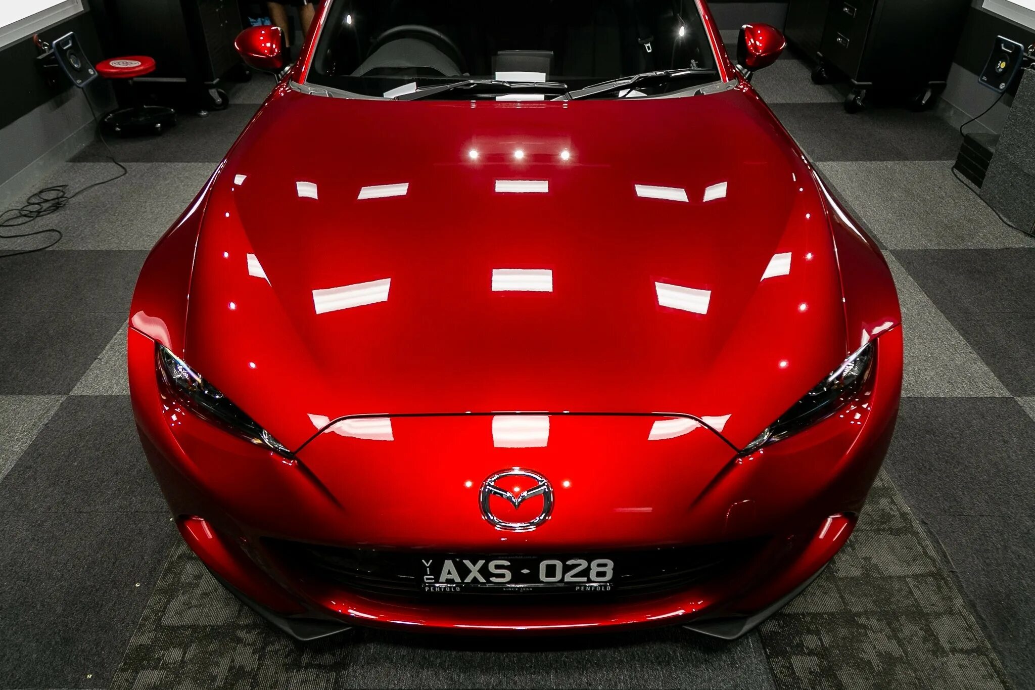 Red v. Mazda red 46v. мазда 41v red soul. мазда soul red crystal. mazda 46v красный.