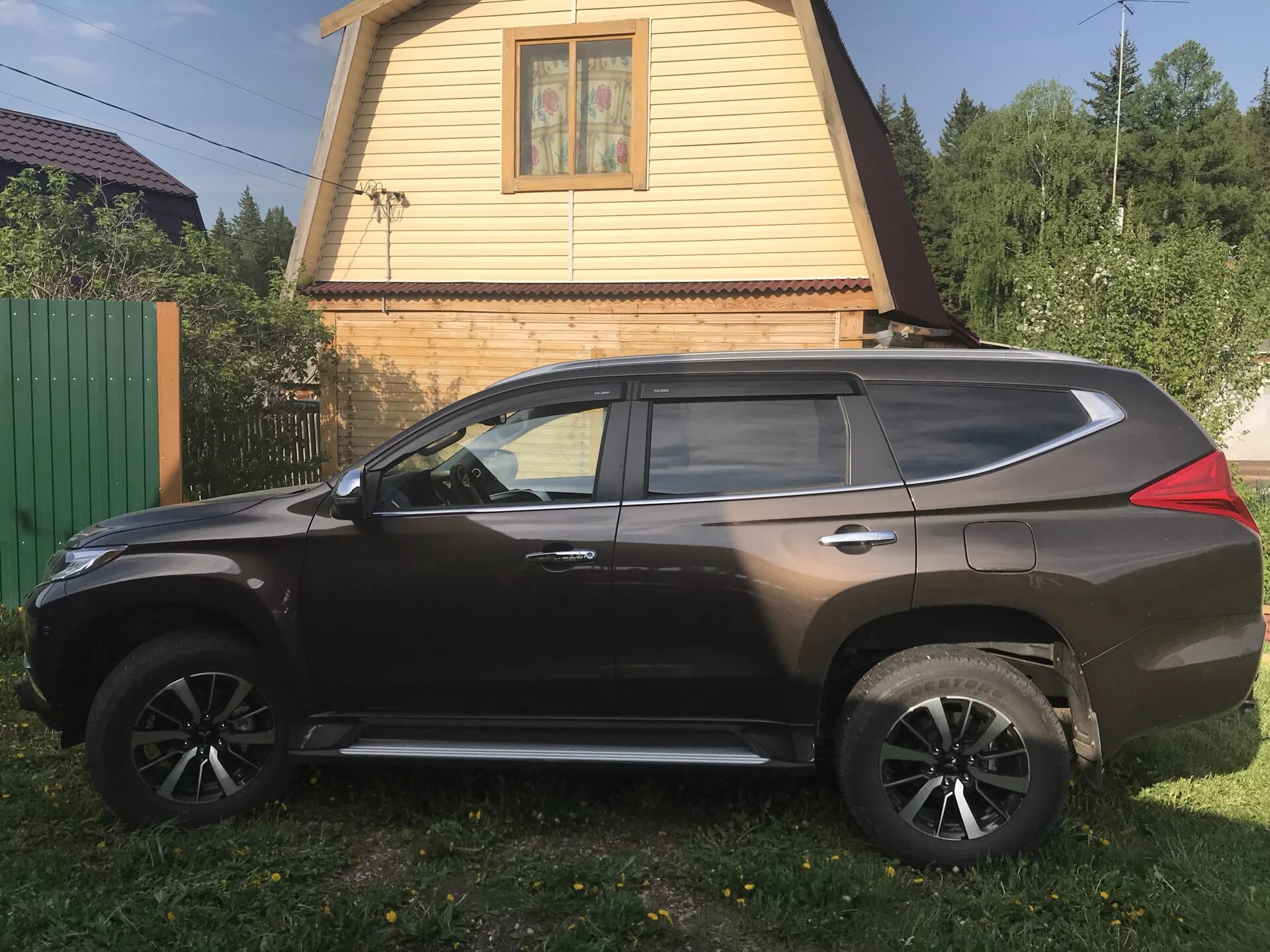 Сколько км едет мицубиси паджеро спорт 2018. Pajero sport отзывы владельцев. Митсубиси паджеро спорт 2019 фото. Мицубиси паджеро отзывы владельцев недостатки. Паджеро спорт 2012.