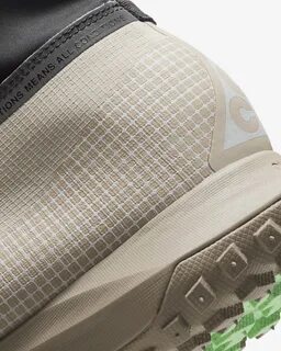 Mountain fly low 2