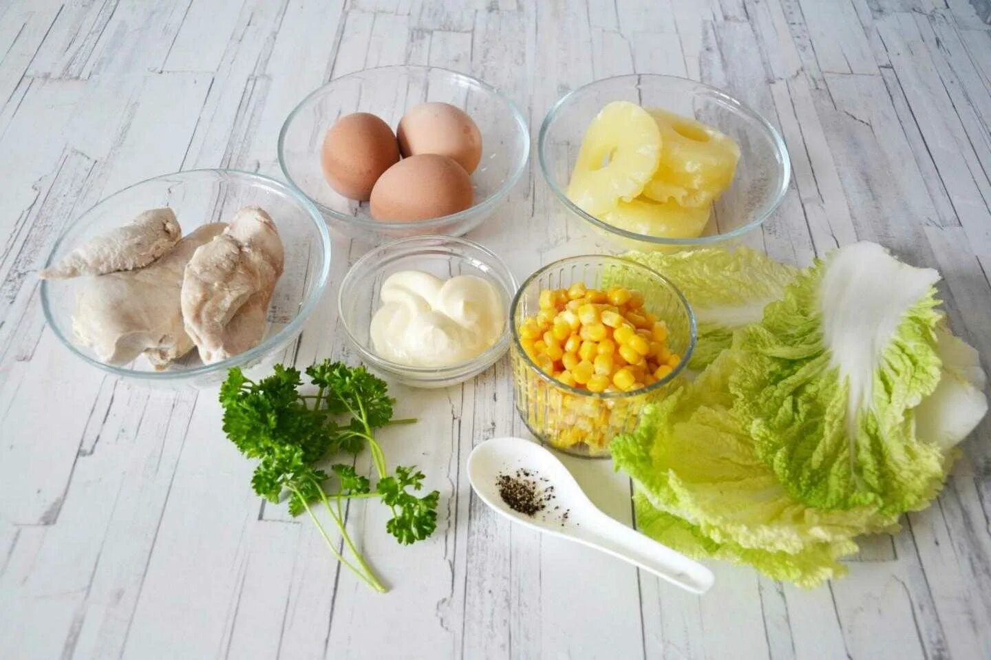 Куриное филе яйцо лук