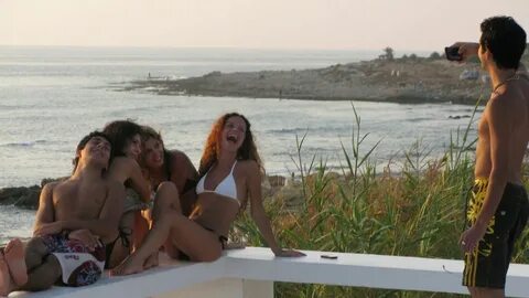 Cómo viaja la Generación Z en España: todas las respuestas 