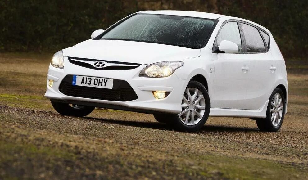 Hyundai i30 fd. Полная комплектация хендай i30. Ай 30 1 поколения. Ай 30 1 поколения. Hyundai i30 2007.