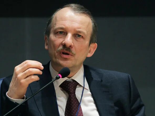 Ютуб алексашенко последнее выступление. Сергей владимирович алексашенко. сергей алексашенко экономист. сергей алексашенко фото. алексей алексашенко.