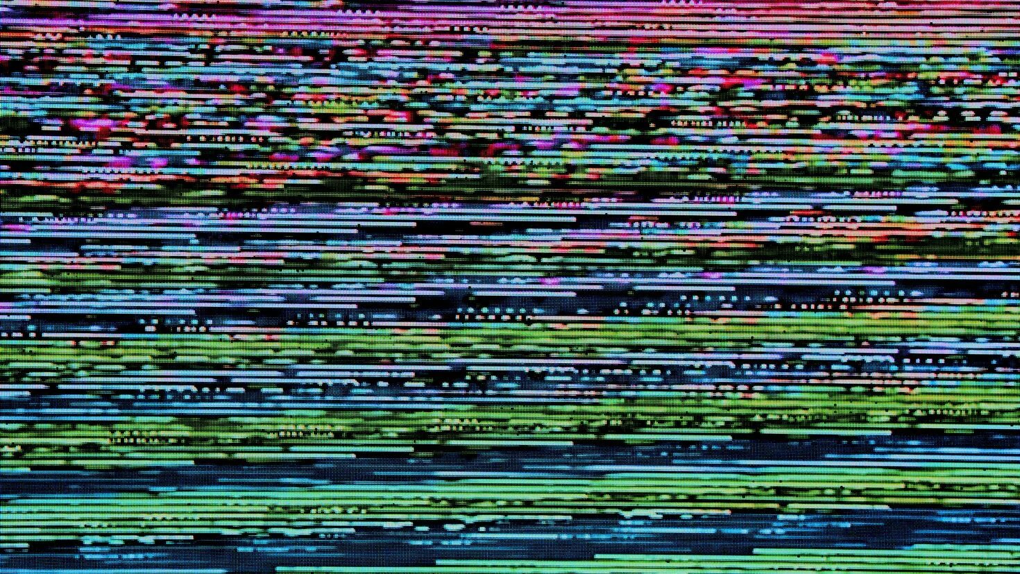 Какие помехи. Помехи. помехи на экране. цветные помехи. помехи на телевизоре.