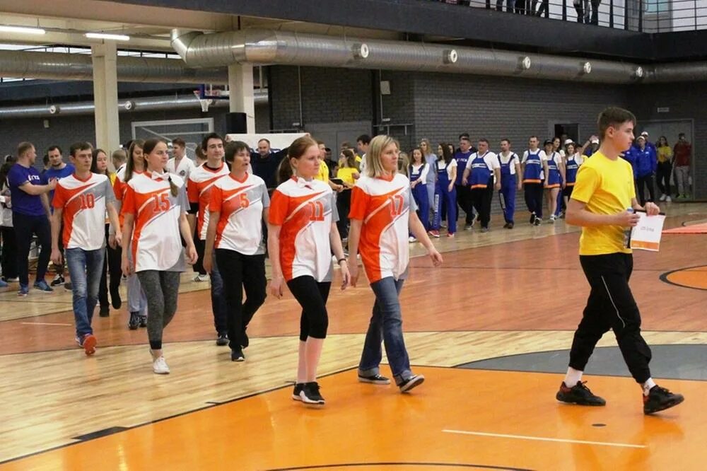 ижевск спортивный коворк арна. арена ижевск спорткомплекс. арена ижевск адрес. коворк арена ижевск красногеройская. красногеройская 54 арена ижевск.