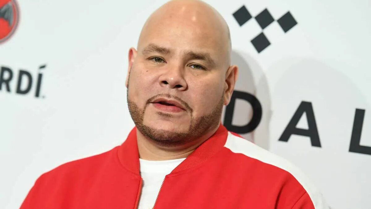 Fat joe. Fat joe семья. Fat joe американский рэпер. Белый жирный репер. Fat joe 2022.