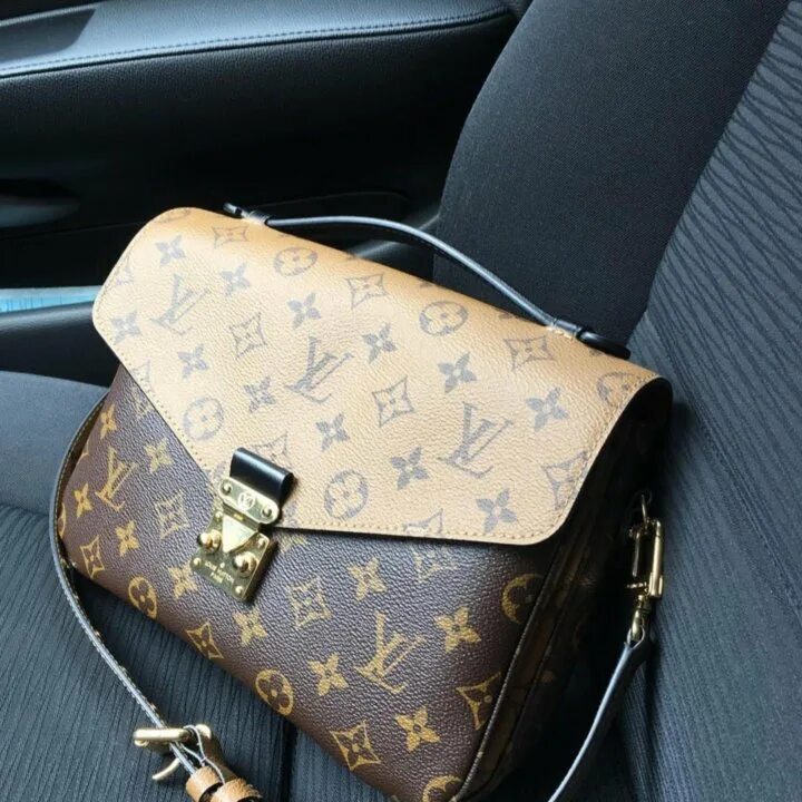 Сумка louis vuitton metis. M40862 louis vuitton. Сумка louis vuitton pochette. Луи виттон сумка pochette. Сумка pochette metis.