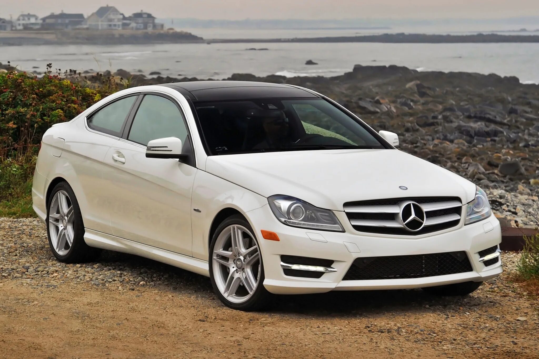 Куплю мерседес 2013. Mercedes-Benz c-class 2013. Мерседес ц 2013. Mercedes Benz c350 2012. Mercedes c class 2013.