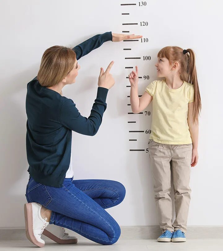 Height 15. Измерить рост. Измерение роста ребенка. Детский измеритель роста. Ребенок меряет рост.
