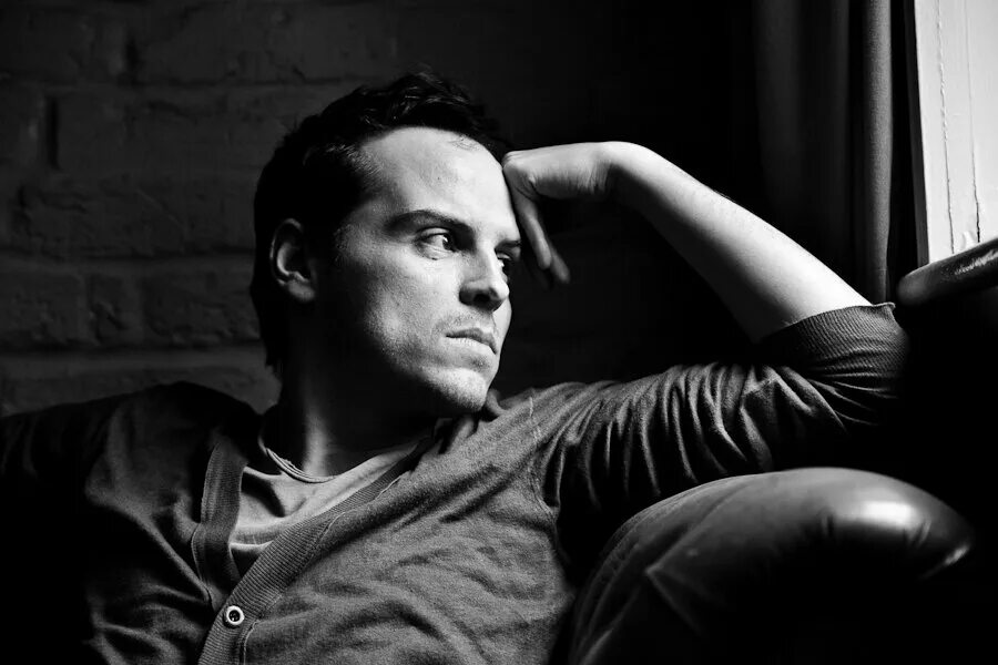 Эндрю Скотт. Andrew Scott Moriarty. Скотт, Эндрю фото. Мужская часть мужчины