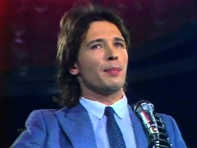 земляне солист 2020. группа земляне 2020. скачков земляне 1983. трава у дома солисты. солист группы земляне 1983 трава у дома.